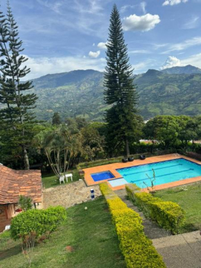 FINCA VILLA LORA GIRARDOTA